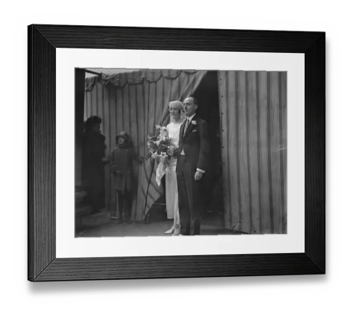 Framed Print : Wedding of the Honourable Ralph Beaumont and Miss Christine Wray at St Georges Church Framed Print : Wedding of the Honourable Ralph Beaumont and Miss Christine Wray at St Georges Church