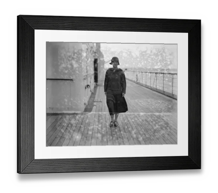 Framed Print : Arrivals on the Leviathan at Southampton Miss Enid Lillian, The new Ziegfield Framed Print : Arrivals on the Leviathan at Southampton Miss Enid Lillian, The new Ziegfield