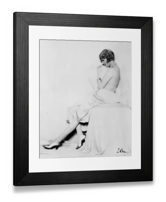 Framed Print : Mrs Maureen Forrester Agar, who is declared by notable artists to be exact couterpart Framed Print : Mrs Maureen Forrester Agar, who is declared by notable artists to be exact couterpart