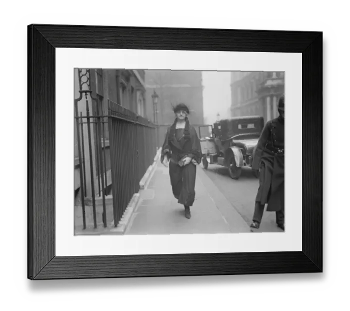 Framed Print : Mrs Austen Chamberlains reception. Mrs Austen Chamberlain held a reception at 11 Framed Print : Mrs Austen Chamberlains reception. Mrs Austen Chamberlain held a reception at 11
