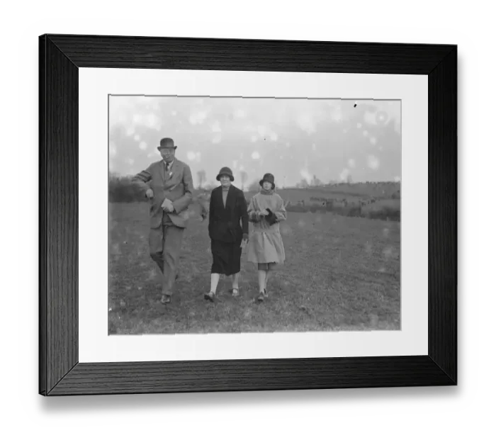 Framed Print : Weston & Banwell Harriers at Banwell left to right Mr F C Tiarks ( Bank of England Framed Print : Weston & Banwell Harriers at Banwell left to right Mr F C Tiarks ( Bank of England