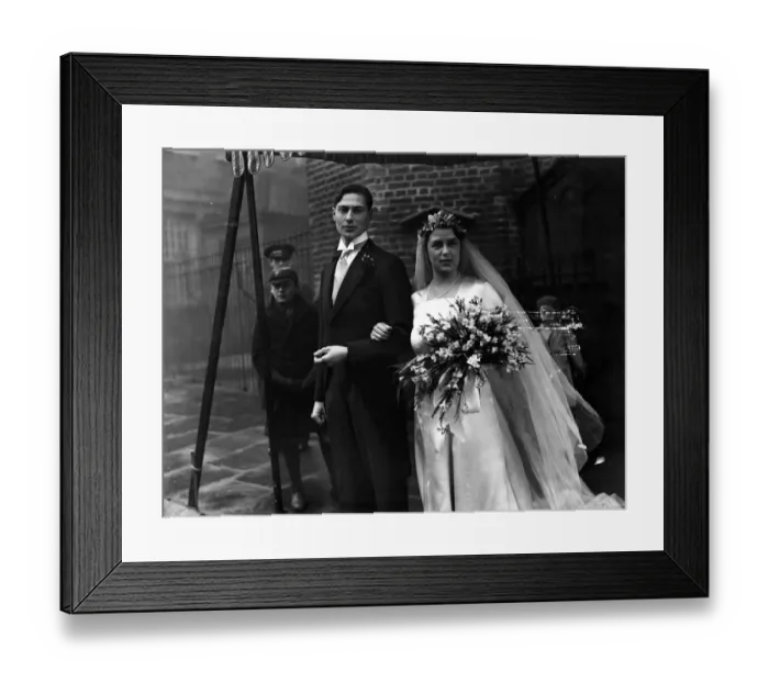 Framed Print : The wedding of Mr Terence Gates and Miss Margery Lyons at Chelsea Old Church, London Framed Print : The wedding of Mr Terence Gates and Miss Margery Lyons at Chelsea Old Church, London