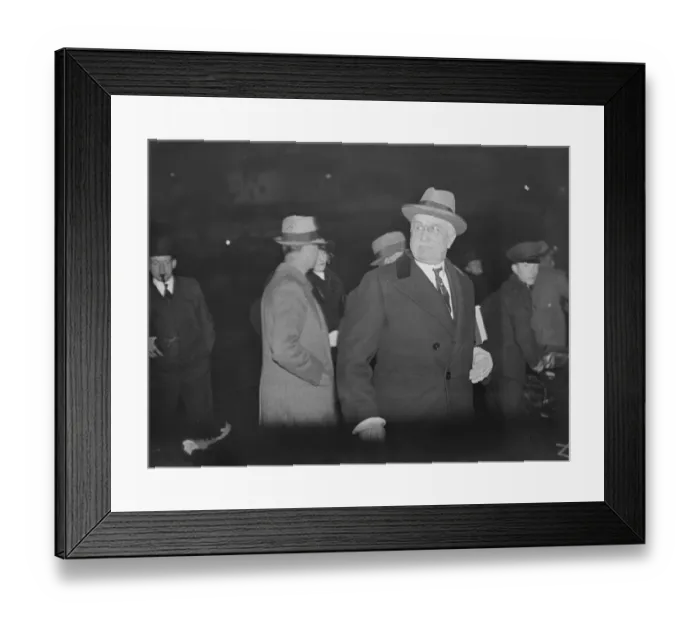 Framed Print : At Waterloo station after returning from the United States. Mr Gordon Selfridge Framed Print : At Waterloo station after returning from the United States. Mr Gordon Selfridge