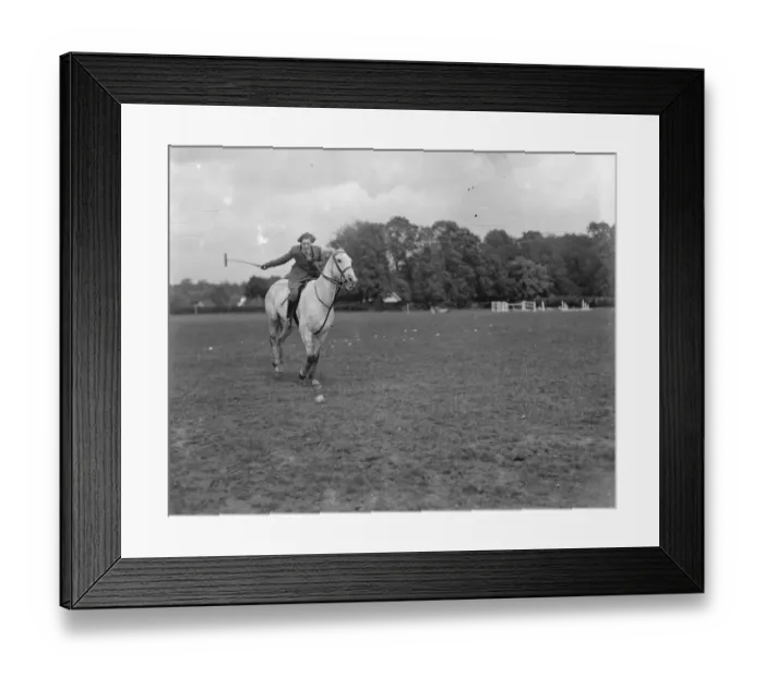Framed Print : Miss Kathrine Foot, who although 80 years of age is still an enthsiastic polo player Framed Print : Miss Kathrine Foot, who although 80 years of age is still an enthsiastic polo player