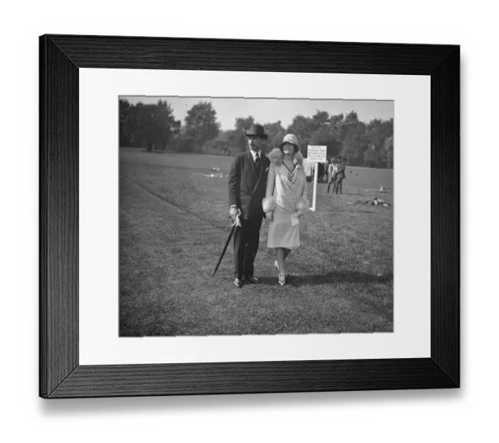 Framed Print : Polo at Ranelagh - Gunners versus Merchiston. Major and Mrs H E Lyons. 5 May 1928 Framed Print : Polo at Ranelagh - Gunners versus Merchiston. Major and Mrs H E Lyons. 5 May 1928