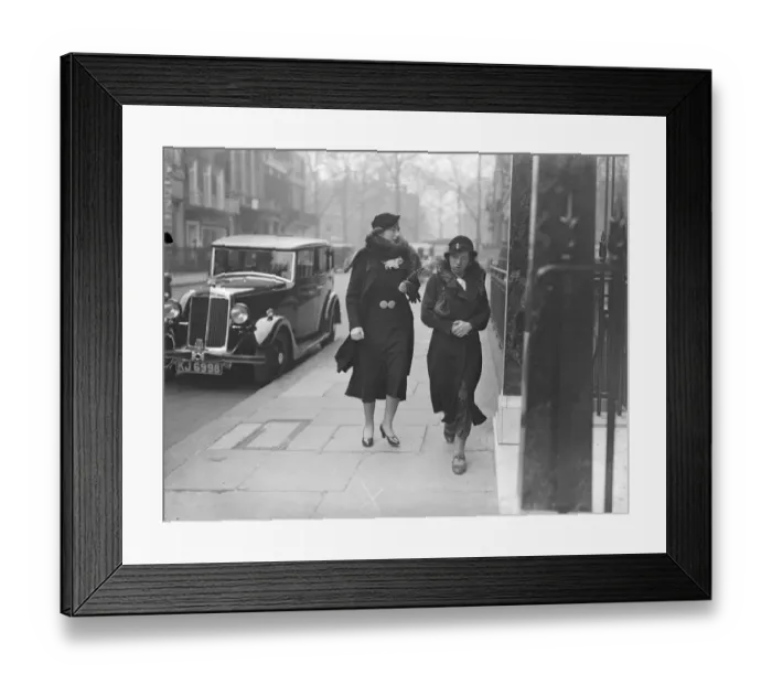 Framed Print : Duchess of Gloucesters sister goes to dressmakers for fitting of wedding gown Framed Print : Duchess of Gloucesters sister goes to dressmakers for fitting of wedding gown