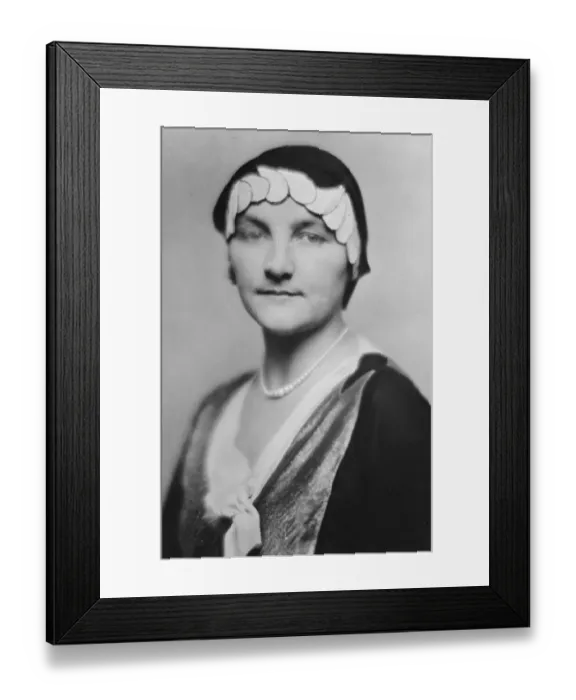 Framed Print : Wife of the Irish Minister to the United States. A striking portrait study of Mrs Framed Print : Wife of the Irish Minister to the United States. A striking portrait study of Mrs
