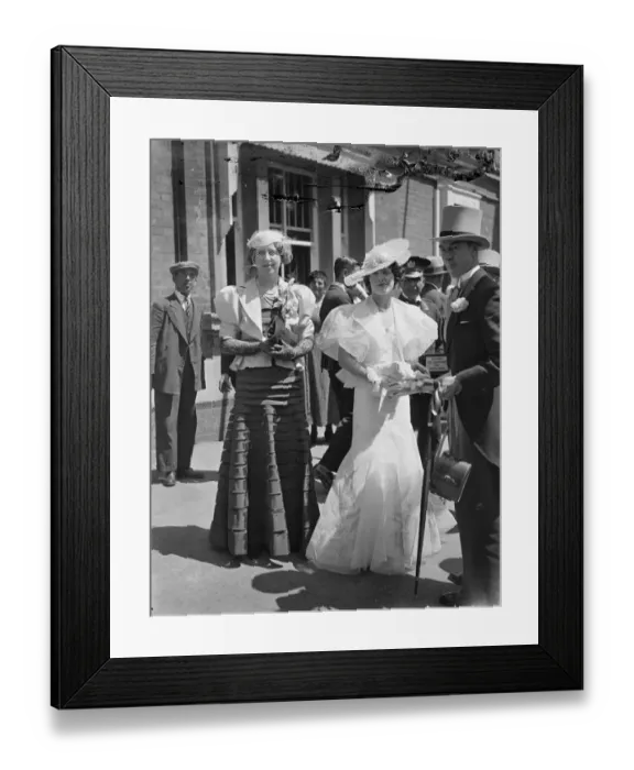 Framed Print : Striking Fashion At Ascot. Ascot, on Royal Hunt Cup day, favoured with even better Framed Print : Striking Fashion At Ascot. Ascot, on Royal Hunt Cup day, favoured with even better