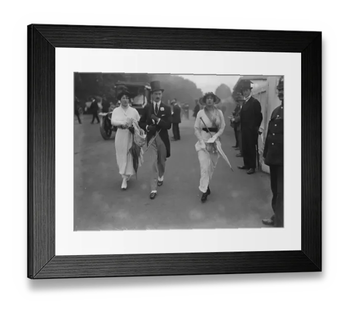 Framed Print : Count and Countess Dino Spetia arriving at Royal Ascot Races Framed Print : Count and Countess Dino Spetia arriving at Royal Ascot Races