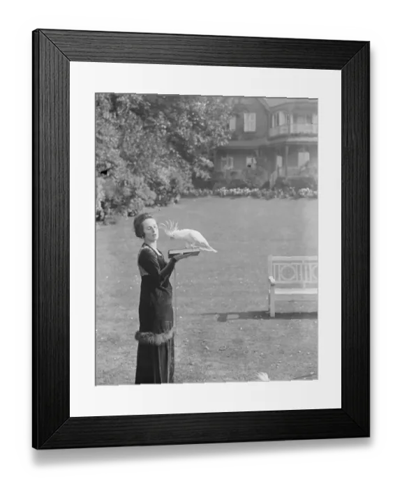 Framed Print : Madame Anna Pavlova 20 February 1920 Framed Print : Madame Anna Pavlova 20 February 1920