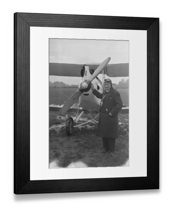 Framed Print : Charter celebrations at Heston The Charter Mayor, Mr H J Nias, who took an aeroplane Framed Print : Charter celebrations at Heston The Charter Mayor, Mr H J Nias, who took an aeroplane