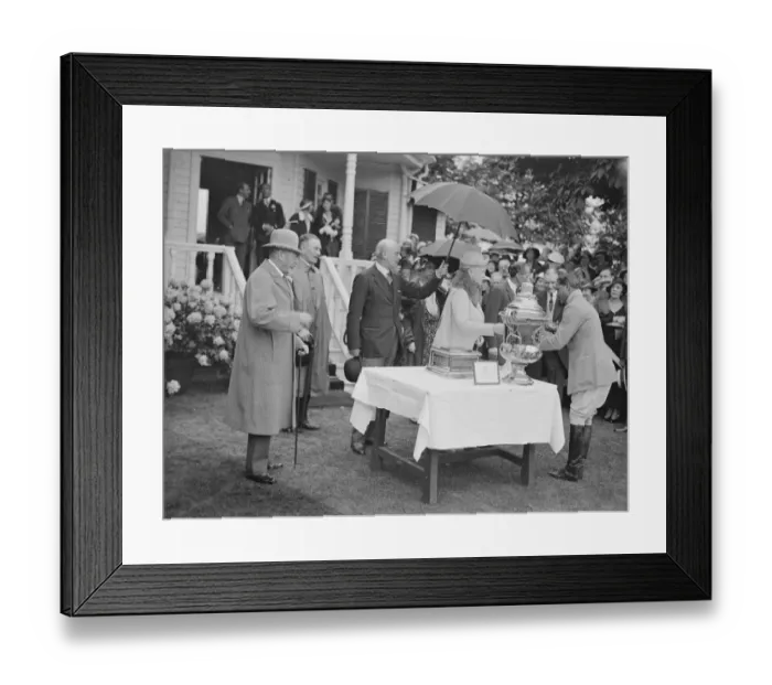 Framed Print : The King and Queen at Ranelagh when they witnessed the final for the Kings Cororation Cup