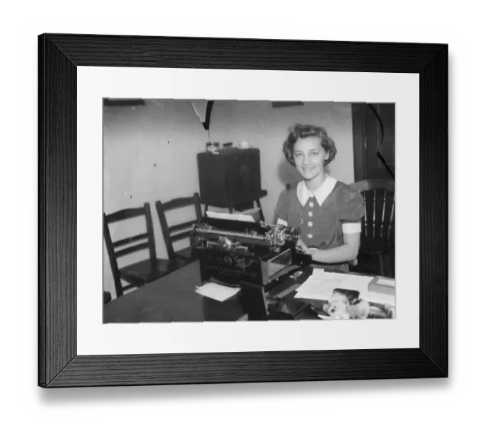 Framed Print : The Bexleyheath Gala Queen, Miss Dorothy Gardner, sitting at a typewriter. 1939 Framed Print : The Bexleyheath Gala Queen, Miss Dorothy Gardner, sitting at a typewriter. 1939