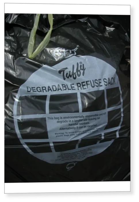 Print : Degradable refuse sack. This bag is environmentally responsible and will degrade Print : Degradable refuse sack. This bag is environmentally responsible and will degrade