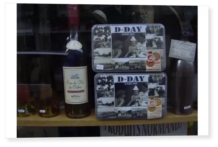 Print : Shop window displaying bottles of Calvados, Cognac, Armagnac and cider brandy Print : Shop window displaying bottles of Calvados, Cognac, Armagnac and cider brandy