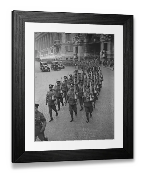 Framed Print : 2nd Battalion West Yorkshire Regiment ( Prince of Wales Own ) arriving at Waterloo Framed Print : 2nd Battalion West Yorkshire Regiment ( Prince of Wales Own ) arriving at Waterloo