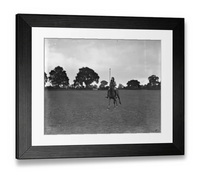 Framed Print : Ladies Polo Players at Spring Hill, Rugby Miss Judy Forwood 1931 Framed Print : Ladies Polo Players at Spring Hill, Rugby Miss Judy Forwood 1931