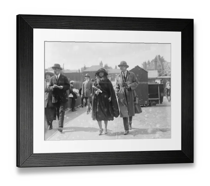 Framed Print : Polo at Hurlingham. Earl of Portarlington Framed Print : Polo at Hurlingham. Earl of Portarlington