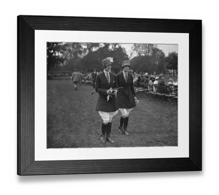 Framed Print : Ranelagh Mounted Sports Miss M Machin and Miss B Machin 1926