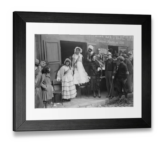 Framed Print : Crinoline fashions at Montmartre bicycle race. Crinoline fashions worn by sightseers
