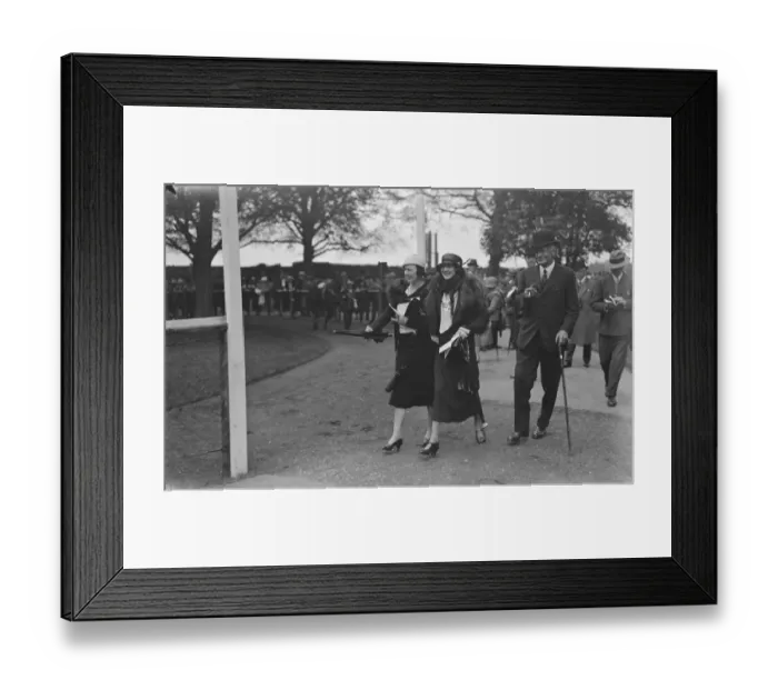 Framed Print : At Gatwick Brigadier General R C De Crespigny 12 May 1933 Framed Print : At Gatwick Brigadier General R C De Crespigny 12 May 1933