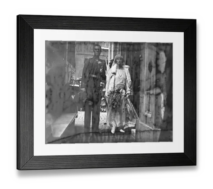 Framed Print : Wedding of Crown Prince of Sweden and Lady Louise Mountbatten at St James the bridal Framed Print : Wedding of Crown Prince of Sweden and Lady Louise Mountbatten at St James the bridal