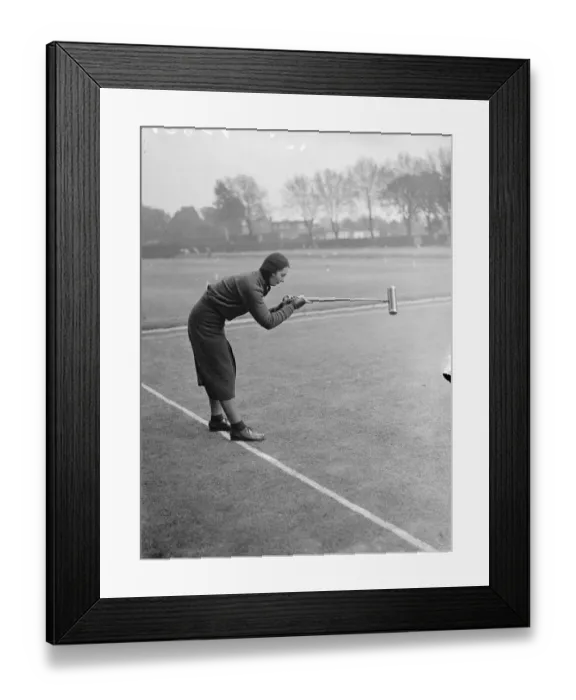 Framed Print : Dressed for the weather, at Roehampton croquet. Women competitors dressed for the weather Framed Print : Dressed for the weather, at Roehampton croquet. Women competitors dressed for the weather