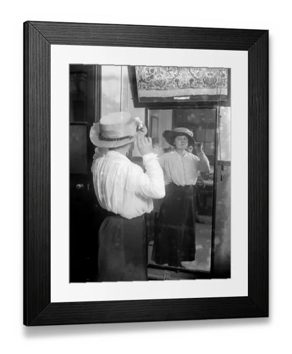 Framed Print : The Northern Polytechnic has started classes to enable women to convert out of date