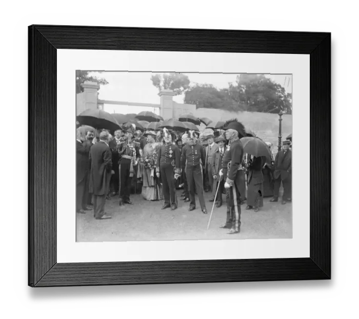 Framed Print : Civic Exhibition at Dublin Lord and Lady Aberdeen, Sir James Brown Dougherty and Birrel Framed Print : Civic Exhibition at Dublin Lord and Lady Aberdeen, Sir James Brown Dougherty and Birrel