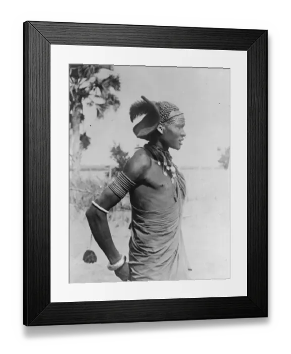 Framed Print : Mud coffure for a Sudan native Dandy. A Shilluk native in the Sudan photographed Framed Print : Mud coffure for a Sudan native Dandy. A Shilluk native in the Sudan photographed