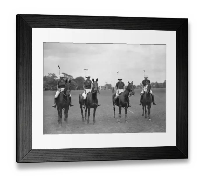 Framed Print : Ladies Inter Club Polo at Ranelagh - Ferne B Team left to right Miss Pamela Denison Pender