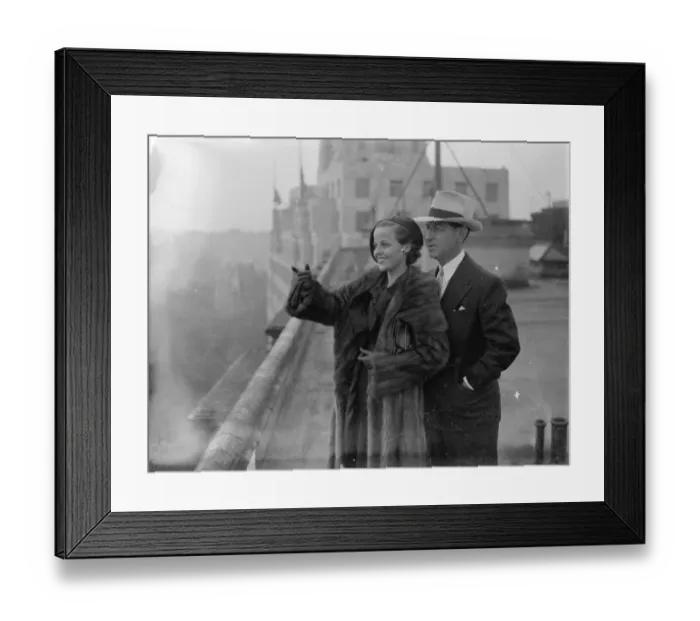 Framed Print : Barbara Kent, film star, and Harry Edington, the Hollywood business agent, arrive in London Framed Print : Barbara Kent, film star, and Harry Edington, the Hollywood business agent, arrive in London