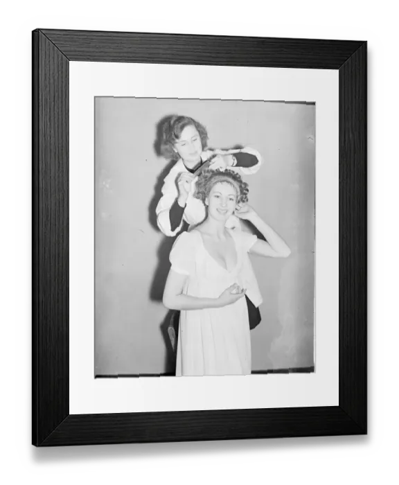 Framed Print : London girl will be Madame Recamier British industrys fair. Miss Iris Leslie Framed Print : London girl will be Madame Recamier British industrys fair. Miss Iris Leslie
