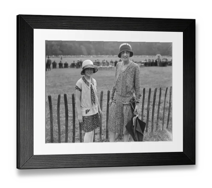 Framed Print : Goodwood week polo tournament at Cowdray Park. Hon Daphne Pearson and Viscountess Framed Print : Goodwood week polo tournament at Cowdray Park. Hon Daphne Pearson and Viscountess