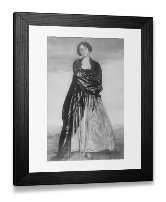 Framed Print : American Lady Buys Tsaritsas wonderful shawl for ?2, 000. Mrs Cimbel Fleischer Framed Print : American Lady Buys Tsaritsas wonderful shawl for ?2, 000. Mrs Cimbel Fleischer