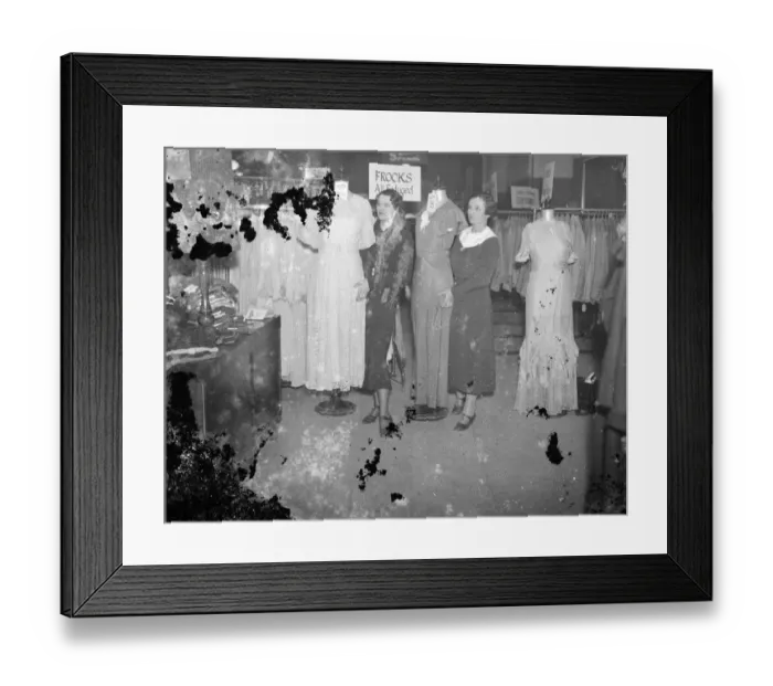 Framed Print : Ready for the big after christmas battle west end prepares for sales rush Framed Print : Ready for the big after christmas battle west end prepares for sales rush