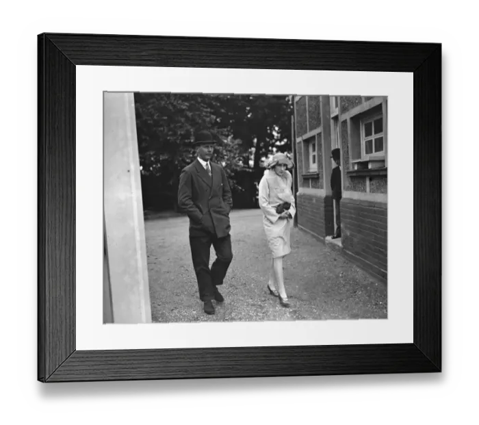 Framed Print : Polo at Hurlingham - El Gordo versus Hurricanes. Lord and Lady Cromwell. 26 June 1927 Framed Print : Polo at Hurlingham - El Gordo versus Hurricanes. Lord and Lady Cromwell. 26 June 1927