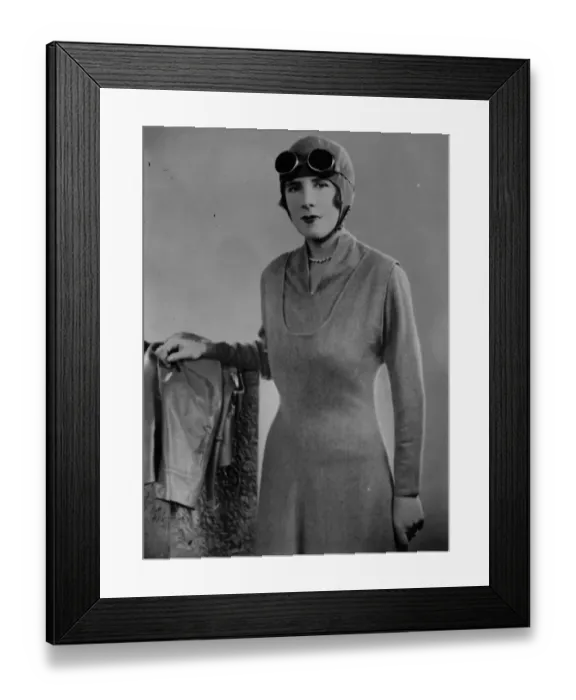 Framed Print : The Hon Mrs Victor Bruce. 1 September 1930 Framed Print : The Hon Mrs Victor Bruce. 1 September 1930
