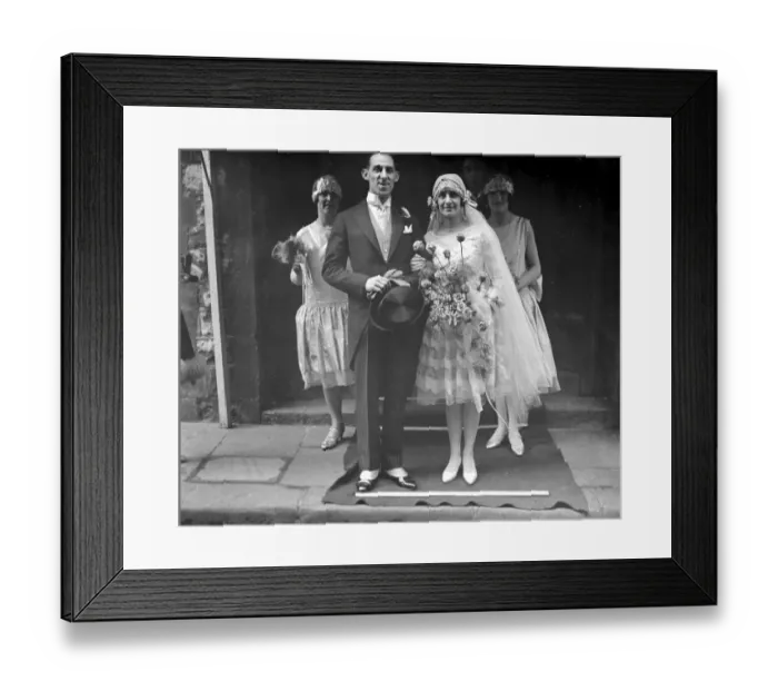 Framed Print : Wedding of Mr E. Gibson Rawlins and Miss Irene Petherbridge at Christ Church, Down Street, London