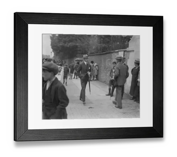 Framed Print : Eton Versus Harrow Cricket Match at Lords Cricket Ground Lord Drogheda arriving 15 Framed Print : Eton Versus Harrow Cricket Match at Lords Cricket Ground Lord Drogheda arriving 15