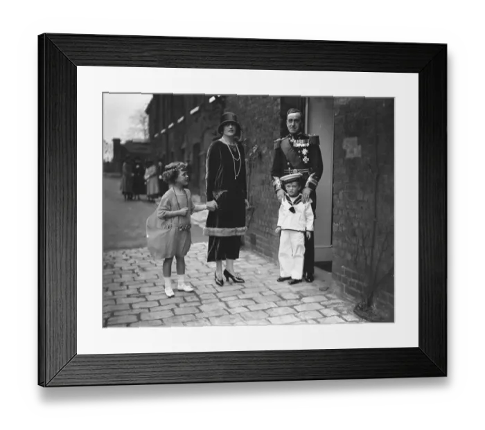 Framed Print : Wedding of Crown Prince of Sweden and Lady Louise Mountbatten at St James Lady