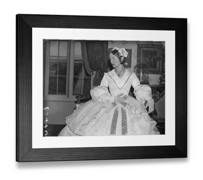 Framed Print : Victoria Regina rehearsed after ban is lifted. The first play concerning recent Framed Print : Victoria Regina rehearsed after ban is lifted. The first play concerning recent