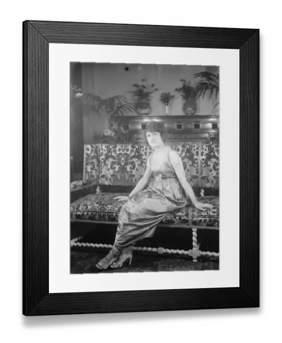 Framed Print : The Hunt the Slipper Ball at the savoy Miss Linder D Armond, of Chu Chin Framed Print : The Hunt the Slipper Ball at the savoy Miss Linder D Armond, of Chu Chin