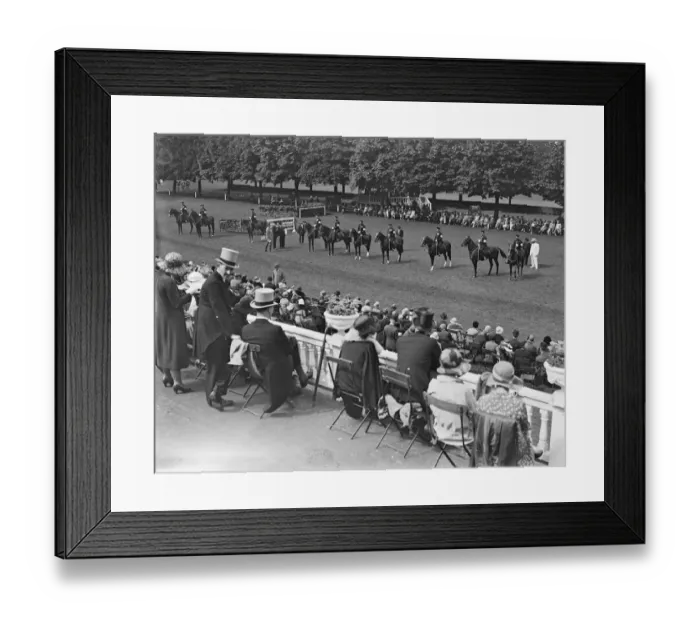 Framed Print : A general view at the Ranelagh Horse and Polo Pony Show. Mounted police in the show ring Framed Print : A general view at the Ranelagh Horse and Polo Pony Show. Mounted police in the show ring