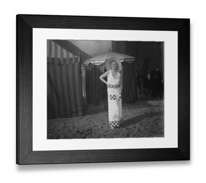 Framed Print : British fashions in sound film sketch. Miss Evelyn Laye in her striking beach suit at Elstree Framed Print : British fashions in sound film sketch. Miss Evelyn Laye in her striking beach suit at Elstree