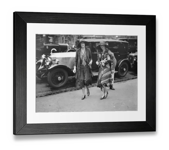 Framed Print : Eton versus Harrow cricket at Lords Cricket Ground Lady and Miss Joyce Ramsden 30 Framed Print : Eton versus Harrow cricket at Lords Cricket Ground Lady and Miss Joyce Ramsden 30