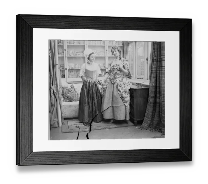 Framed Print : Fashions of past centuries to aid hospital. Collection offered to the nation. Exquisite gowns Framed Print : Fashions of past centuries to aid hospital. Collection offered to the nation. Exquisite gowns