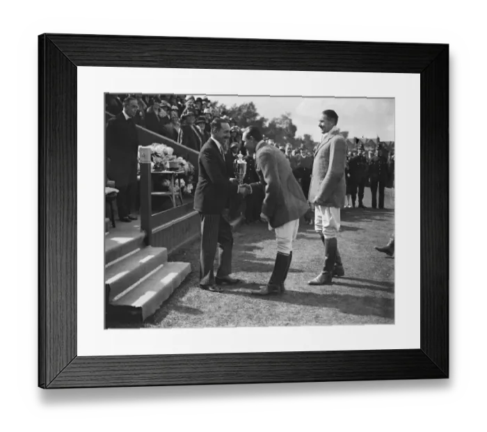 Framed Print : Polo at Hurlingham - Inter Regimental Polo Tournament final, 17 / 21 Lancers versus Framed Print : Polo at Hurlingham - Inter Regimental Polo Tournament final, 17 / 21 Lancers versus