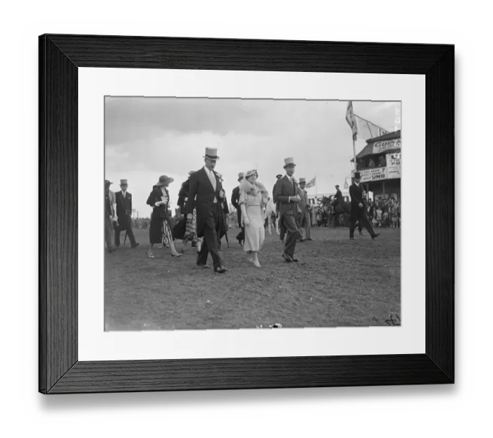 Framed Print : King and Queen walked to the paddock at Epsom on Oaks Day. The King and Queen, paying Framed Print : King and Queen walked to the paddock at Epsom on Oaks Day. The King and Queen, paying