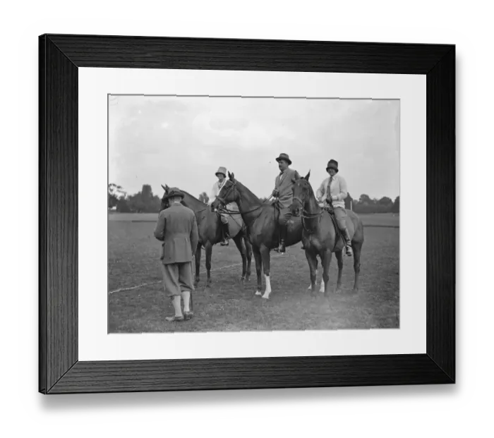 Framed Print : At the Ladies event at the Roehampton Pony Gymkhana - Miss E Garrod, Colonel